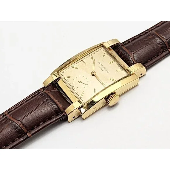 Vintage Patek Philippe 2443 Watch w/ Bold Lugs Circa 1950s 18k Gold 40mm x 26mm - Picture 9 of 16